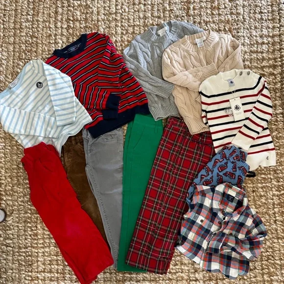 Lots of boy clothes size 4 - Picture 3 of 8